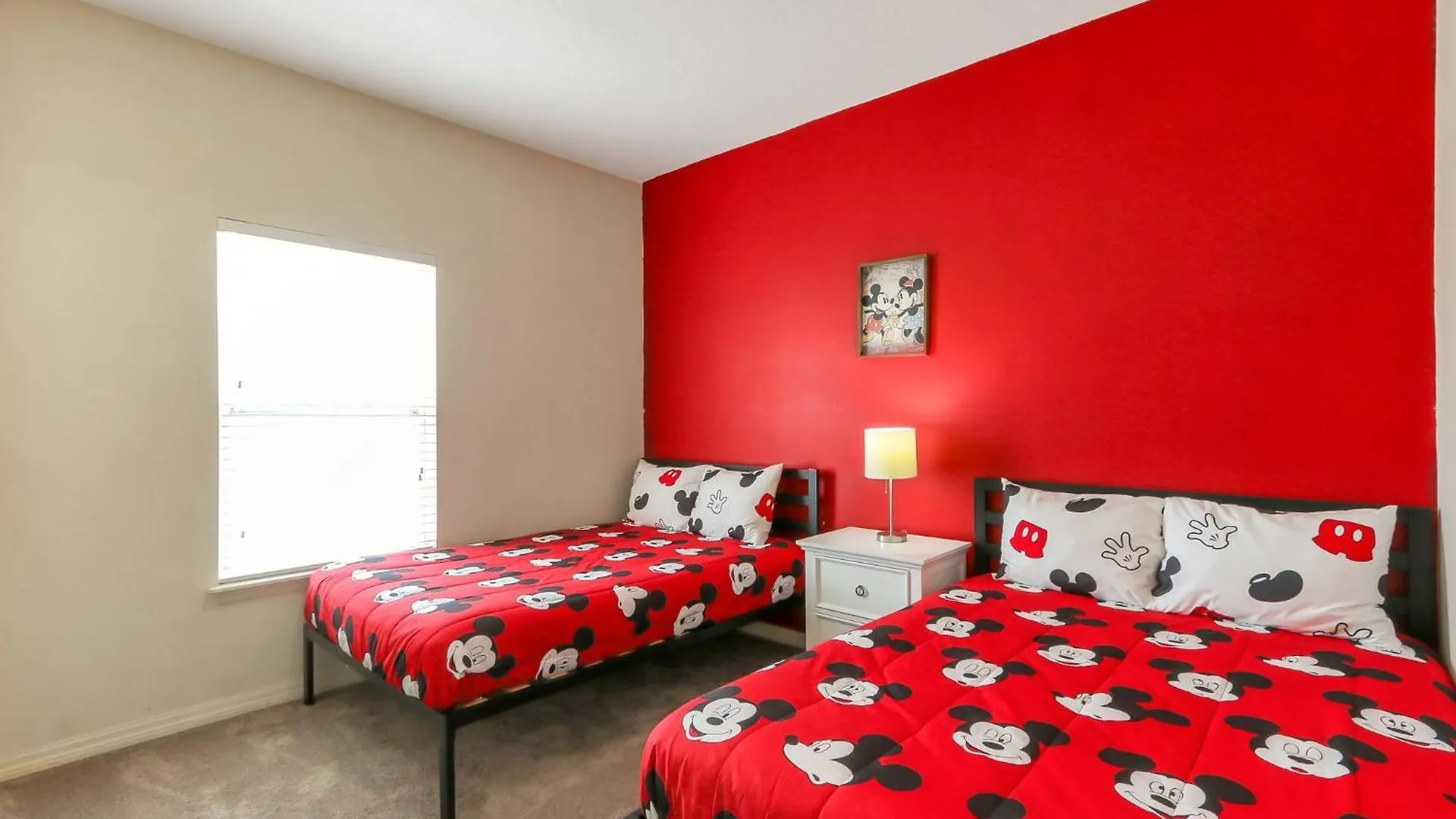 Amazing Townhouse In Gated Community 10' To Disney! *