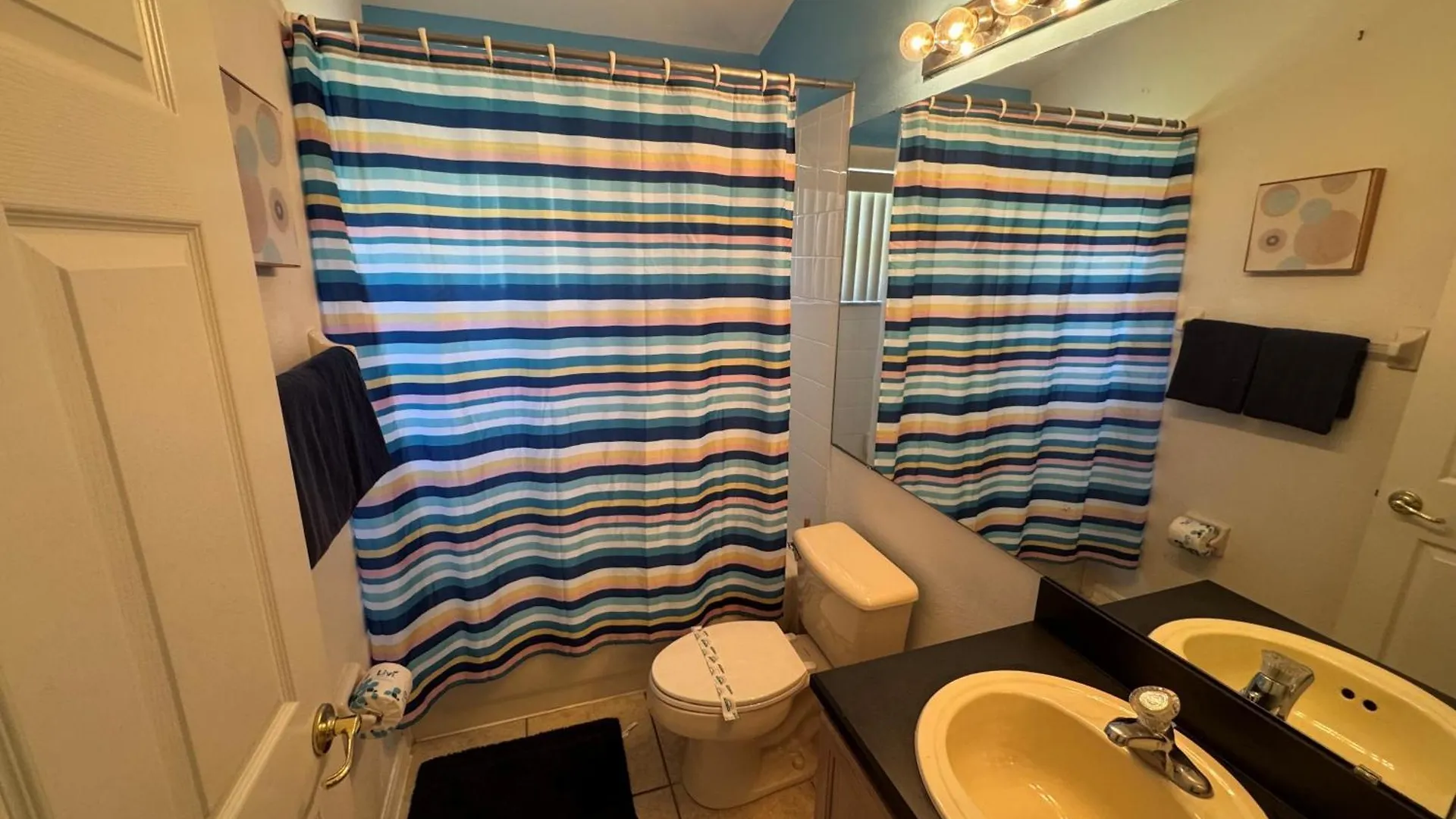 Daisy's Den - Five Bedroom Kissimmee