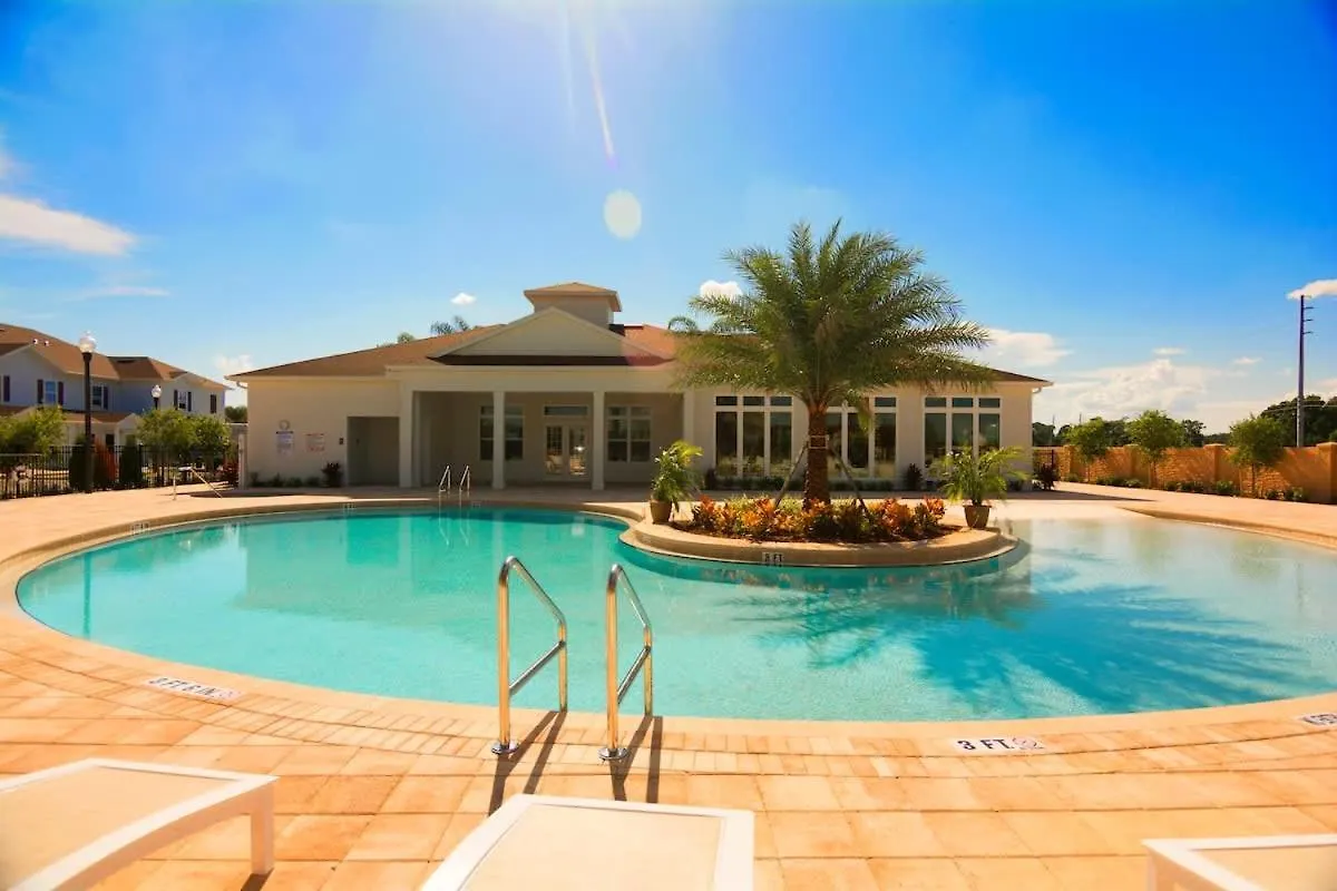 Cozy Decor 4br At West Lucaya Wl8972 Holiday home *