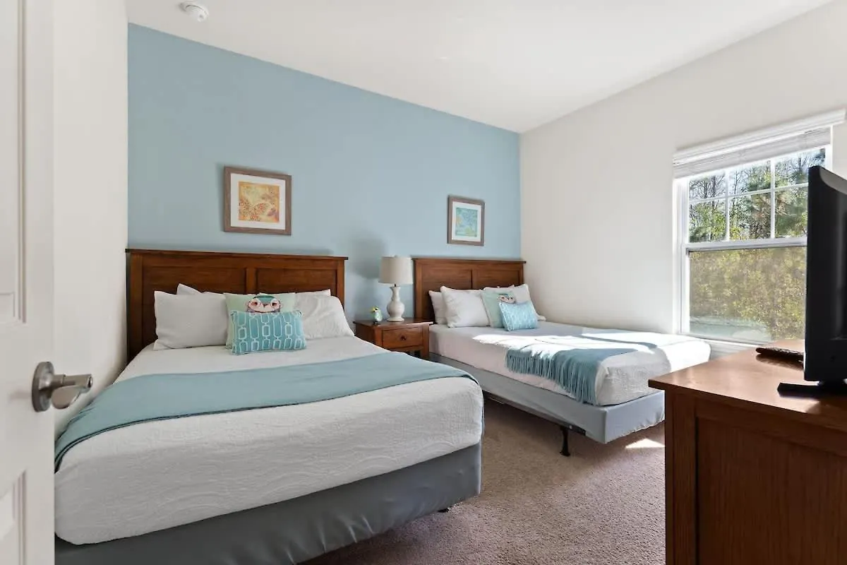 Holiday home Cozy Decor 4br At West Lucaya Wl8972