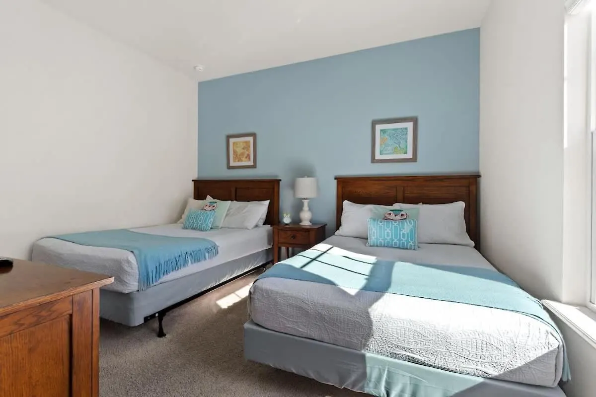 Cozy Decor 4br At West Lucaya Wl8972 Holiday home