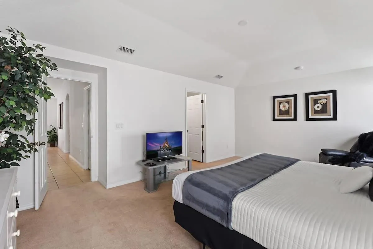 Ground Floor Spacious House 4br Vp2512 Kissimmee