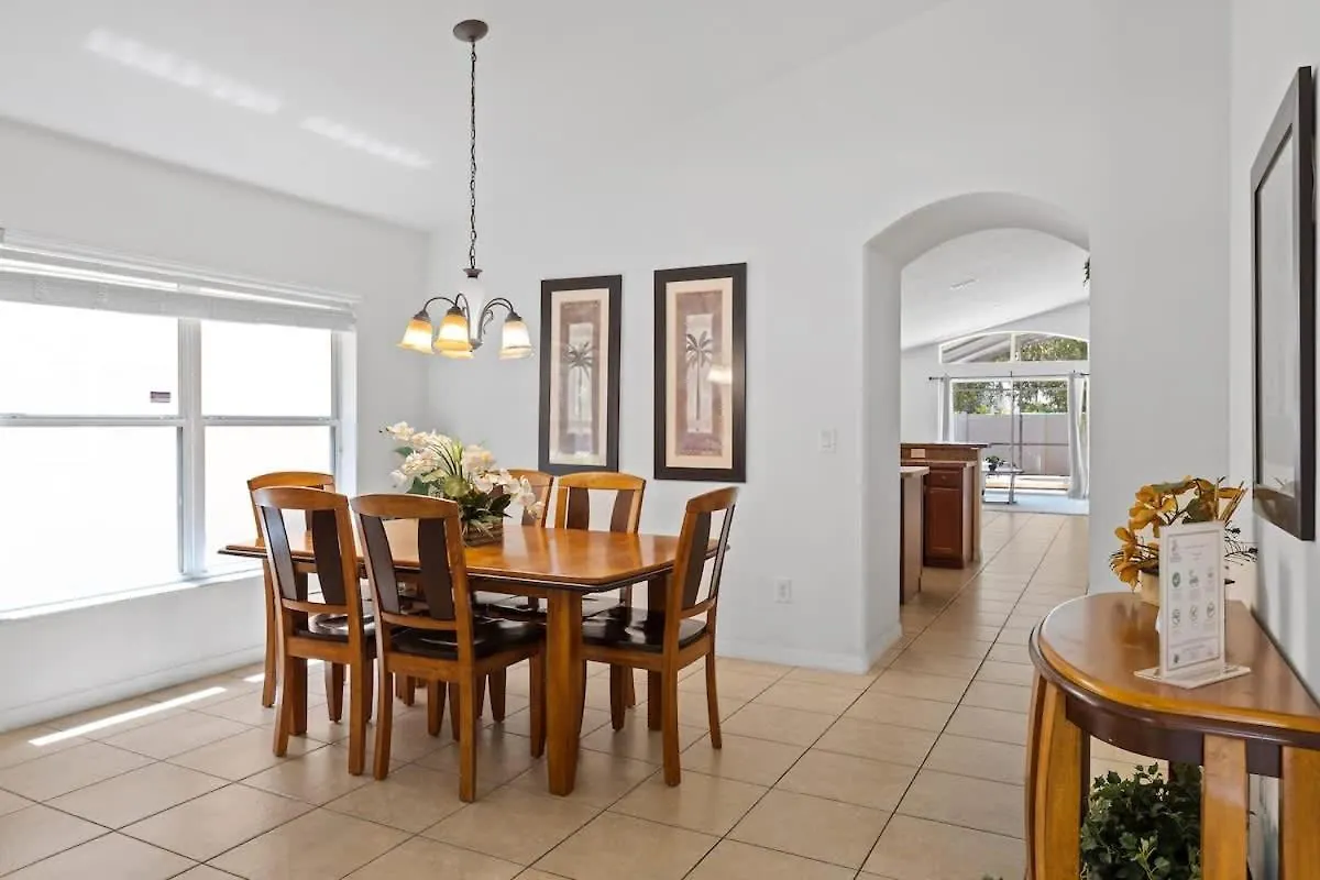 Ground Floor Spacious House 4br Vp2512
