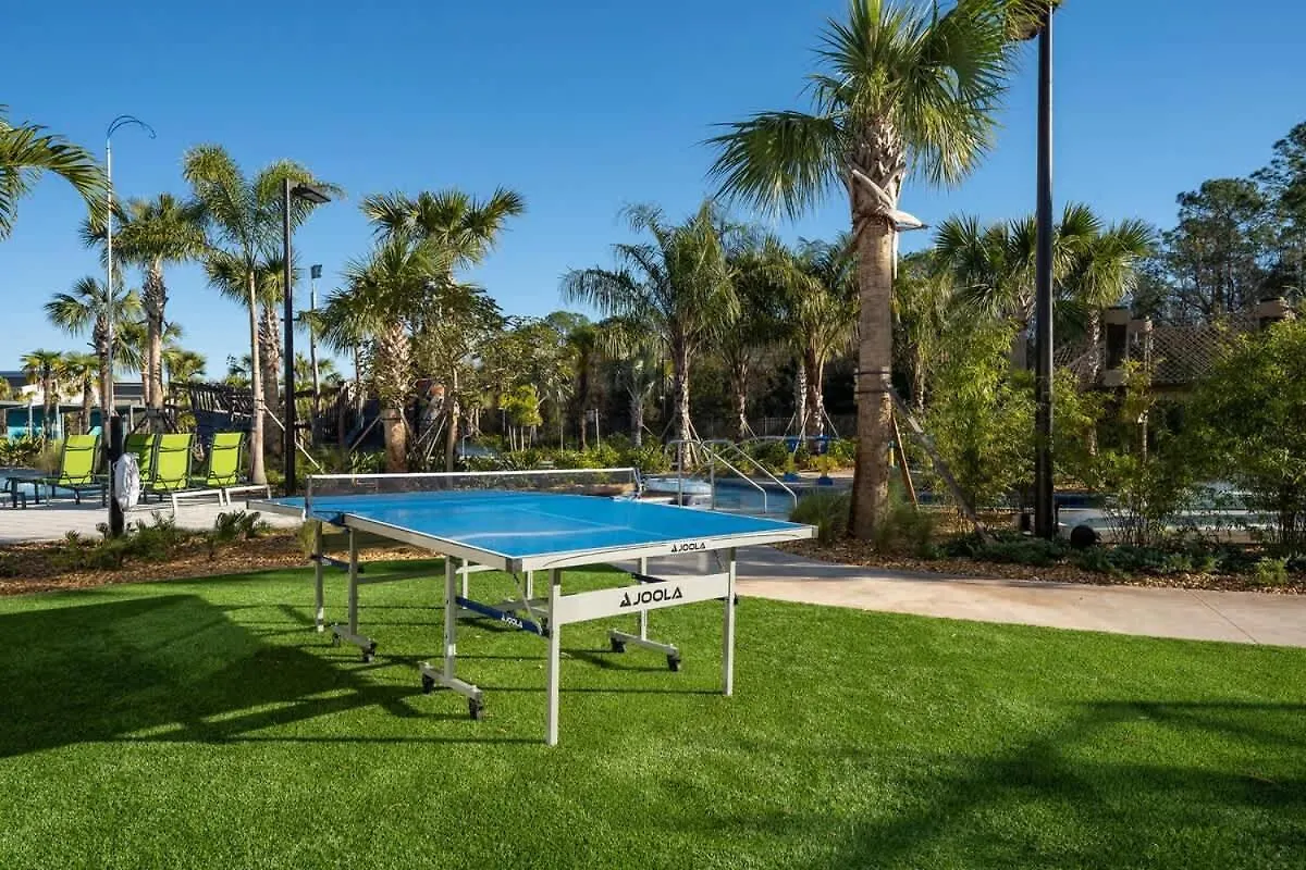 2 Bedroom Modern Near Sl4741 Apartment *