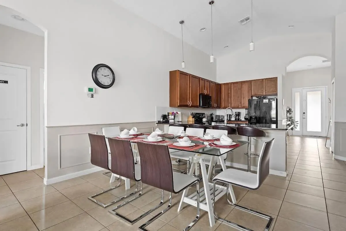 Holiday home Ground Floor Gathering Up To 9 Guests Bl387