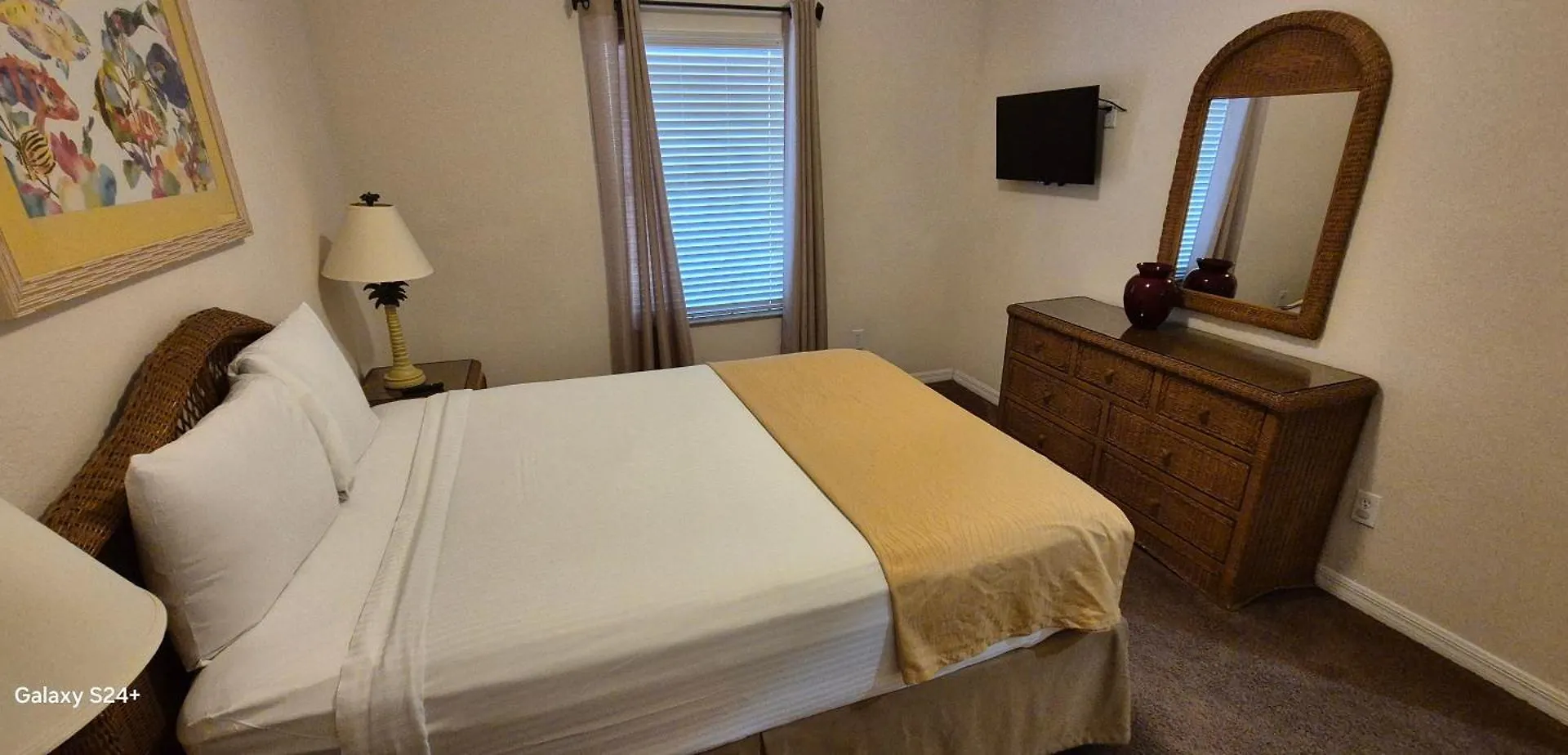 16109 Bahama Bay Apartment