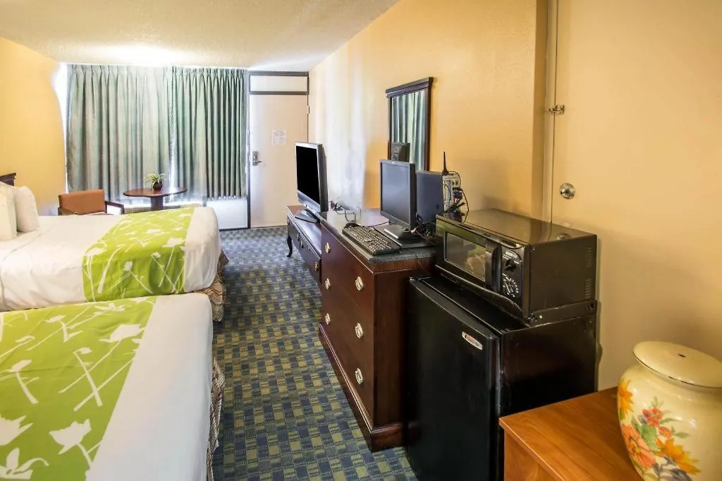 Quality Hotel Celebration