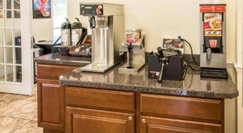 Quality Hotel