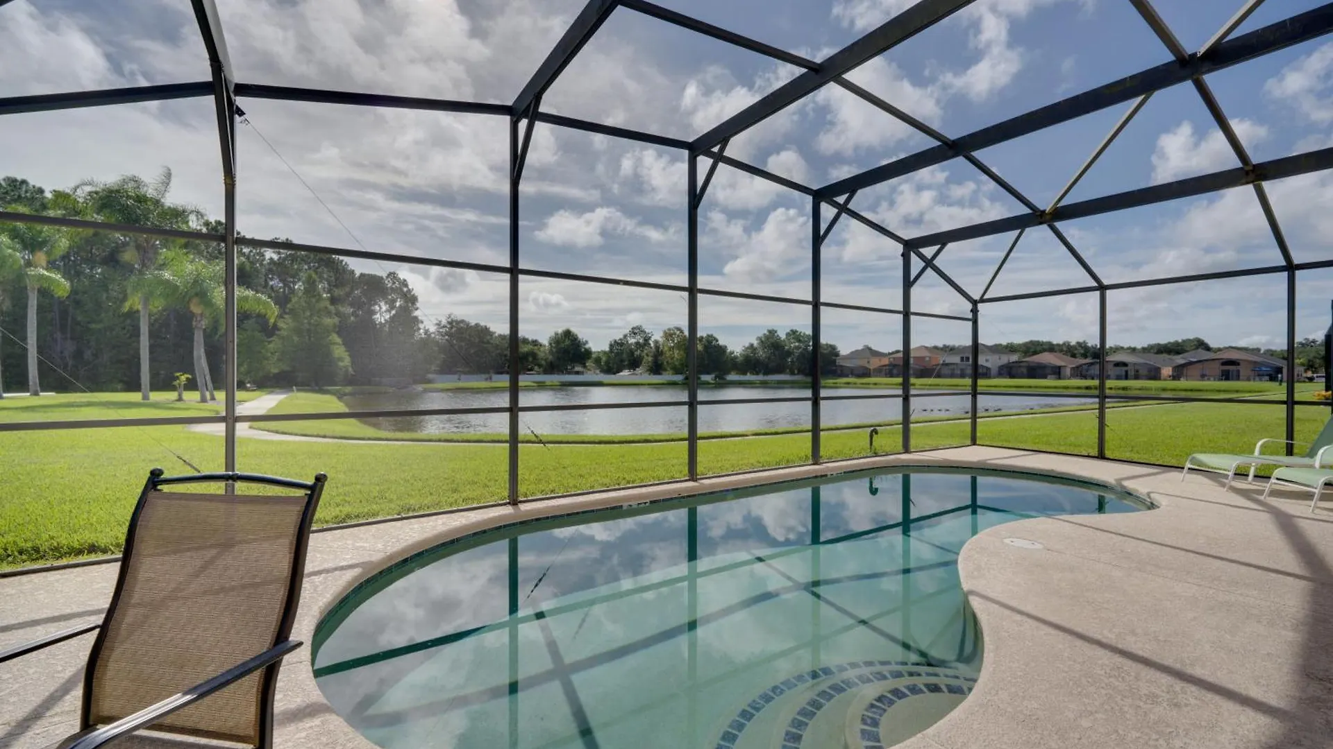 Holiday home Getaway With Pool About 7 Mi To Disney! Kissimmee