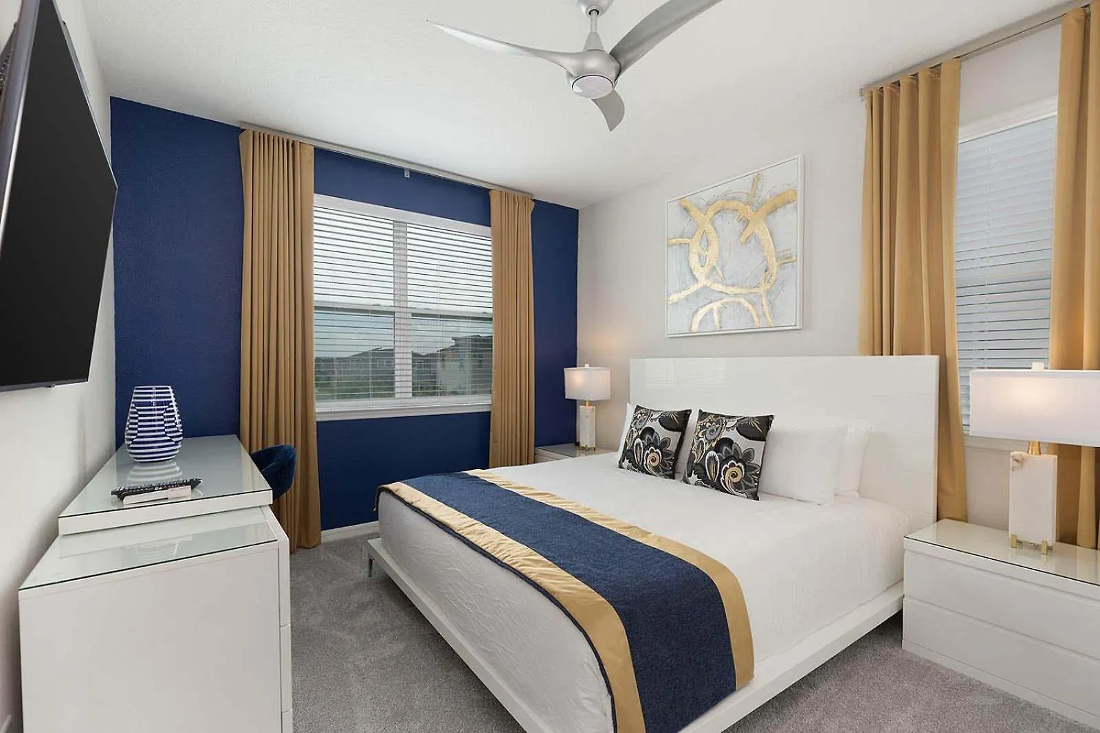 Villa Epic With Superhero Br, Theater, Arcade & Pool
