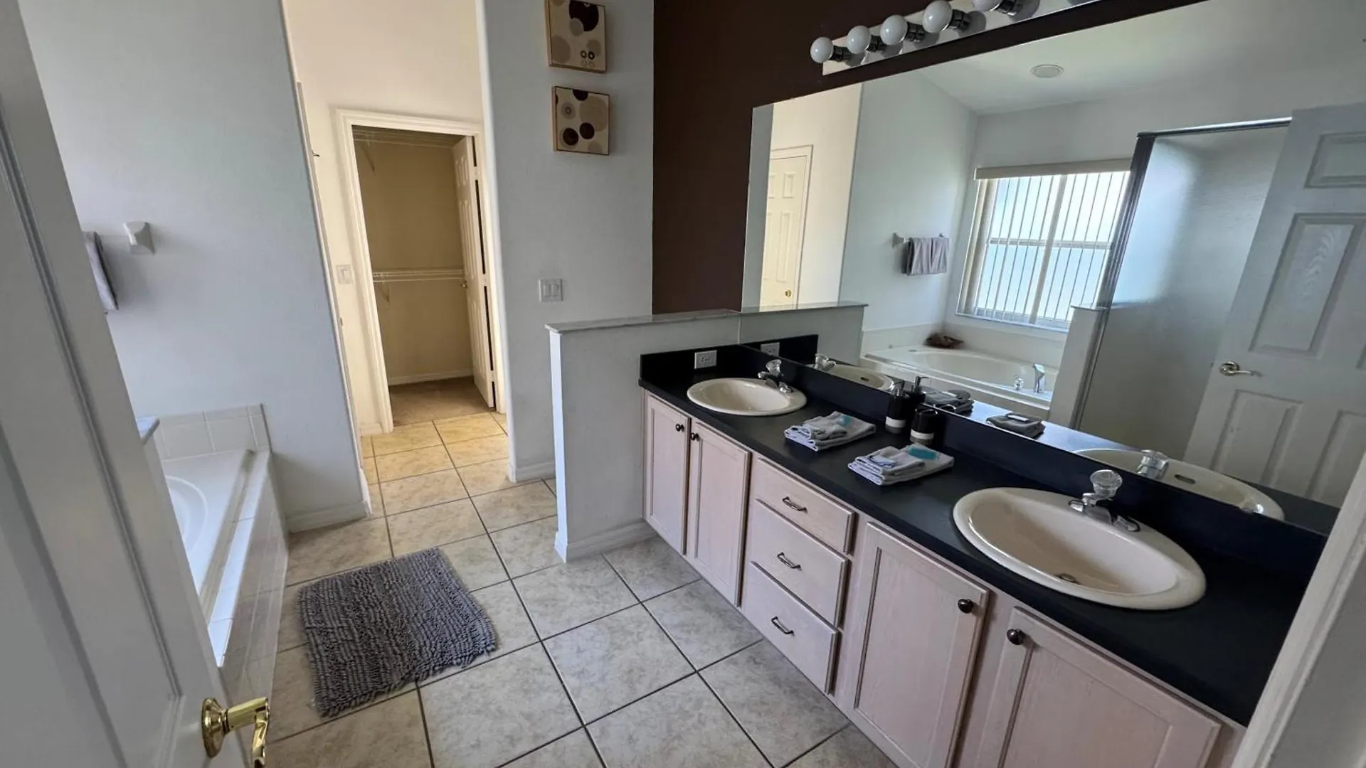 Daisy's Den - Five Bedroom