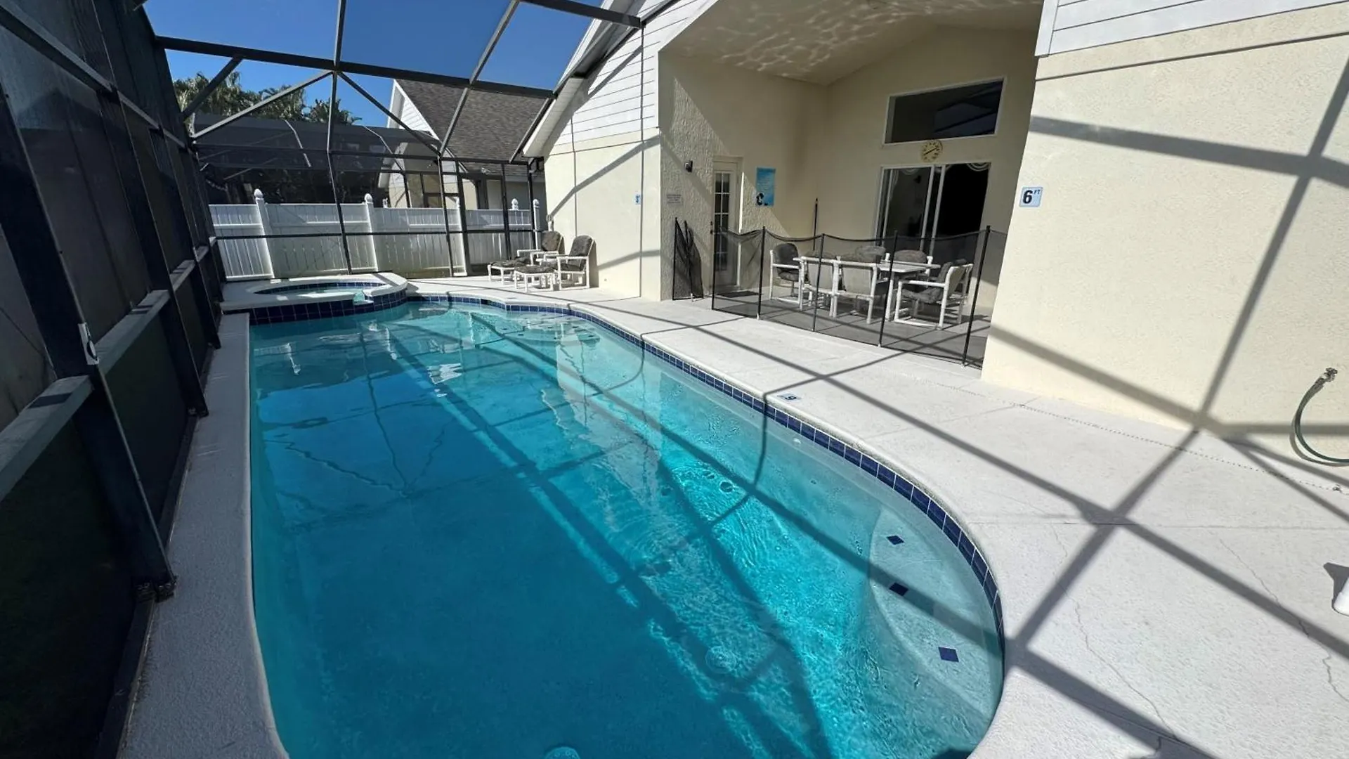 Daisy's Den - Five Bedroom * Kissimmee