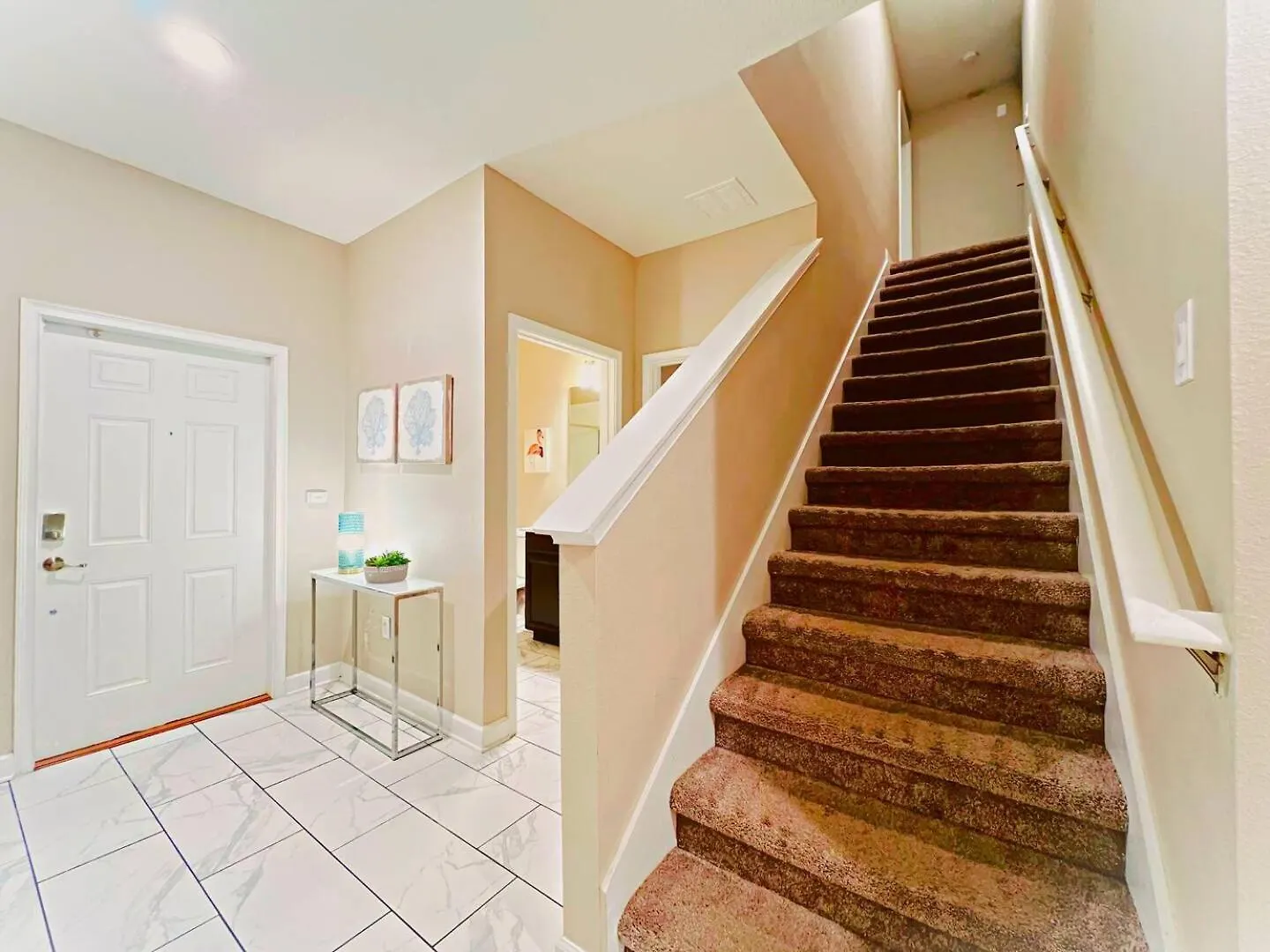 度假居 Charming 4br With Private Heated Pool & Bbq Grill