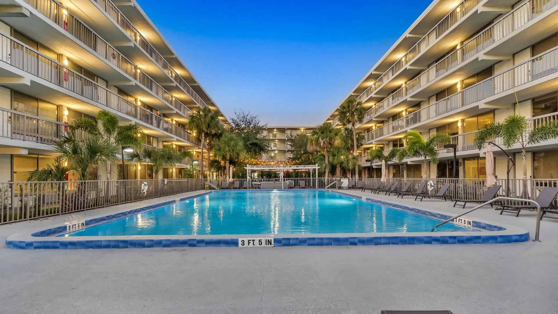 The Irlo Hotel Kissimmee