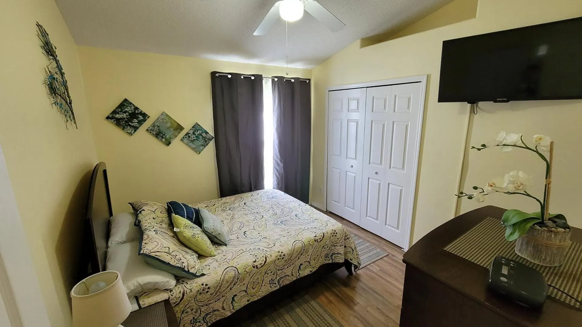 Holiday home 8056 Indian Creek Blvd *