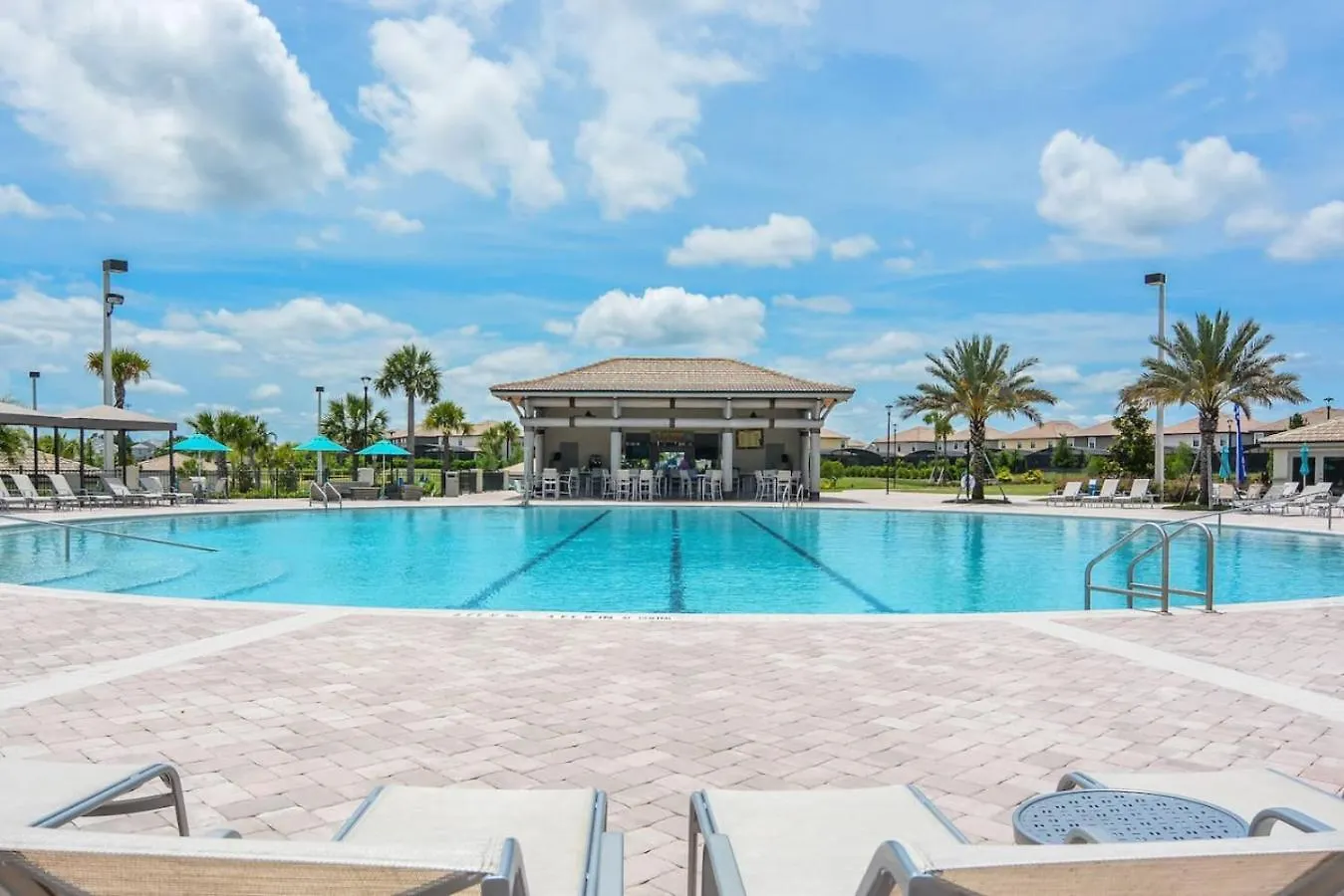 Super 8br Pool Vacation Near
