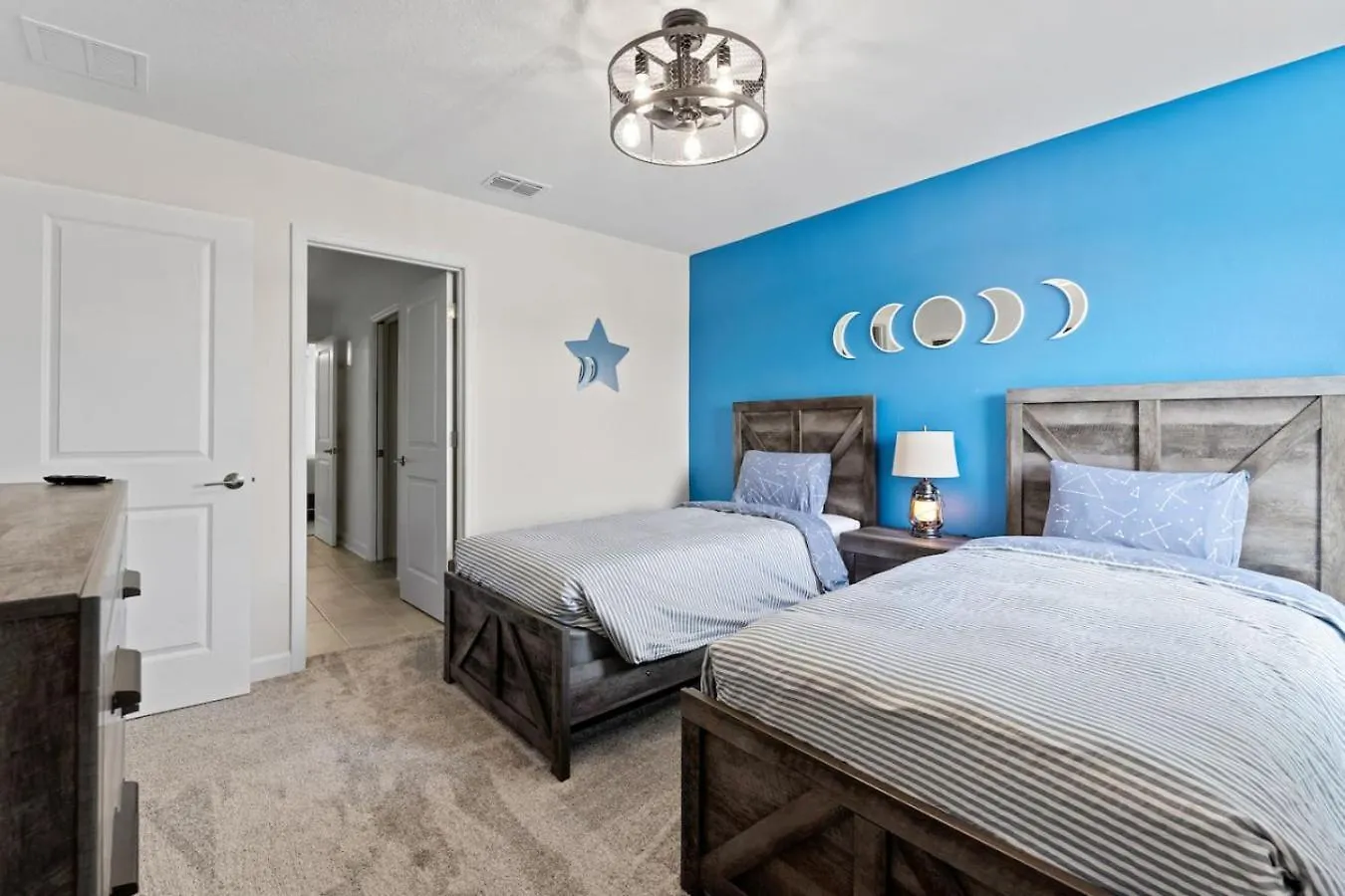 Super 8br Pool Vacation Near Kissimmee