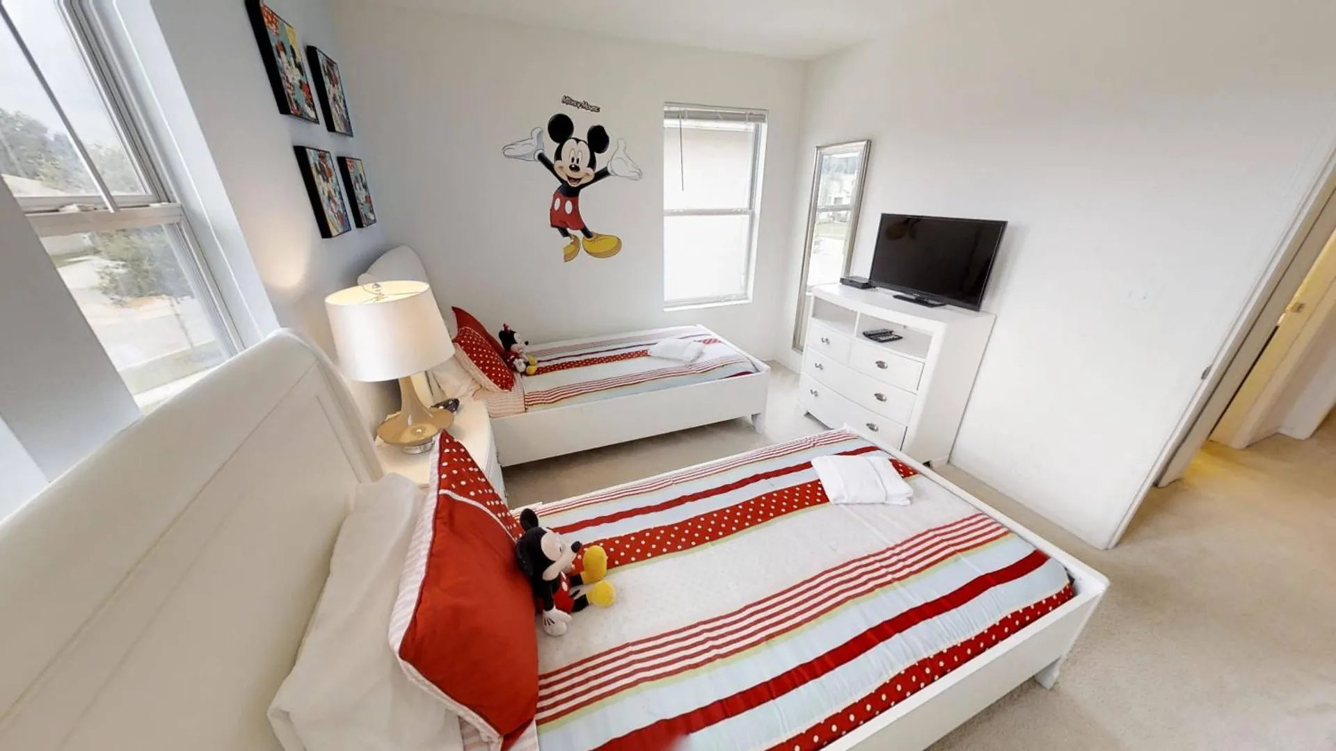 Crystal Cove 4 Bedroom Vacation 1527