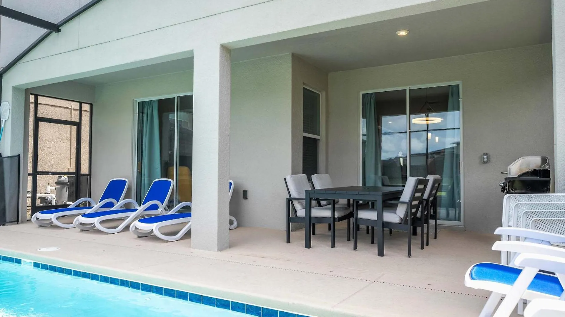 5br Single Pool And Hot Tub 度假居 基西米