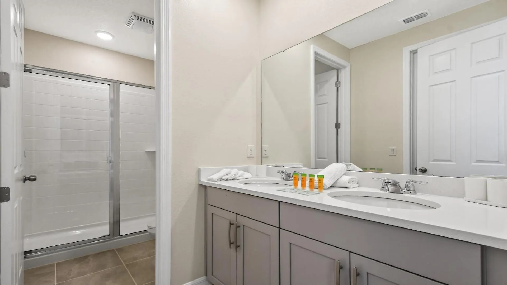 Hébergement de vacances Family-friendly Oasis With Amenities *