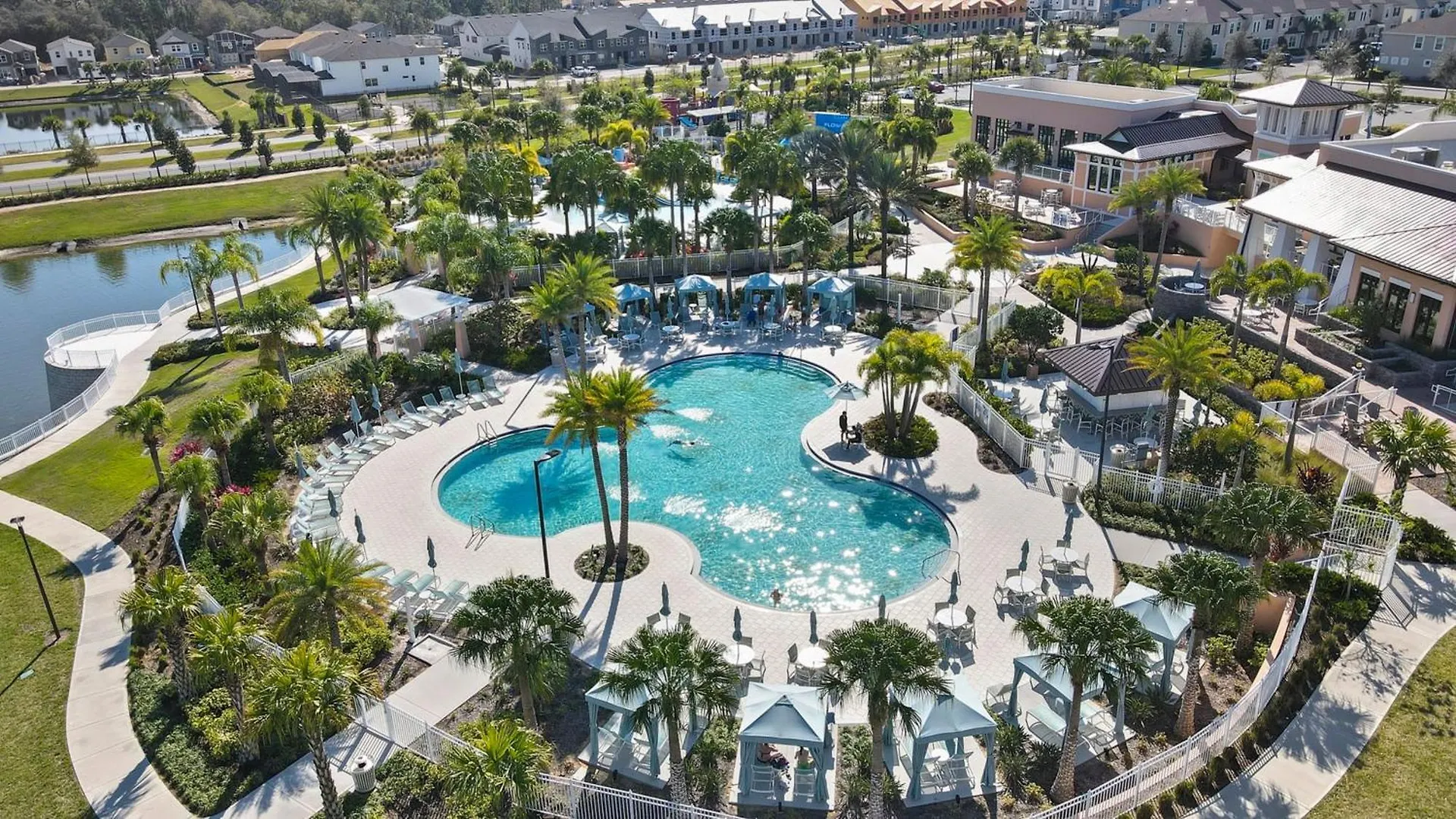 度假居 Relaxing Oasis, Pool & Spa, Minutes From 基西米