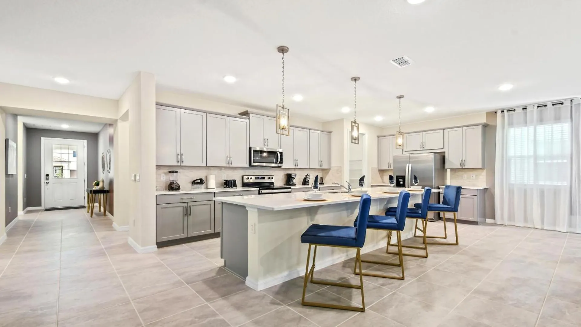 Family-friendly Oasis With Amenities *