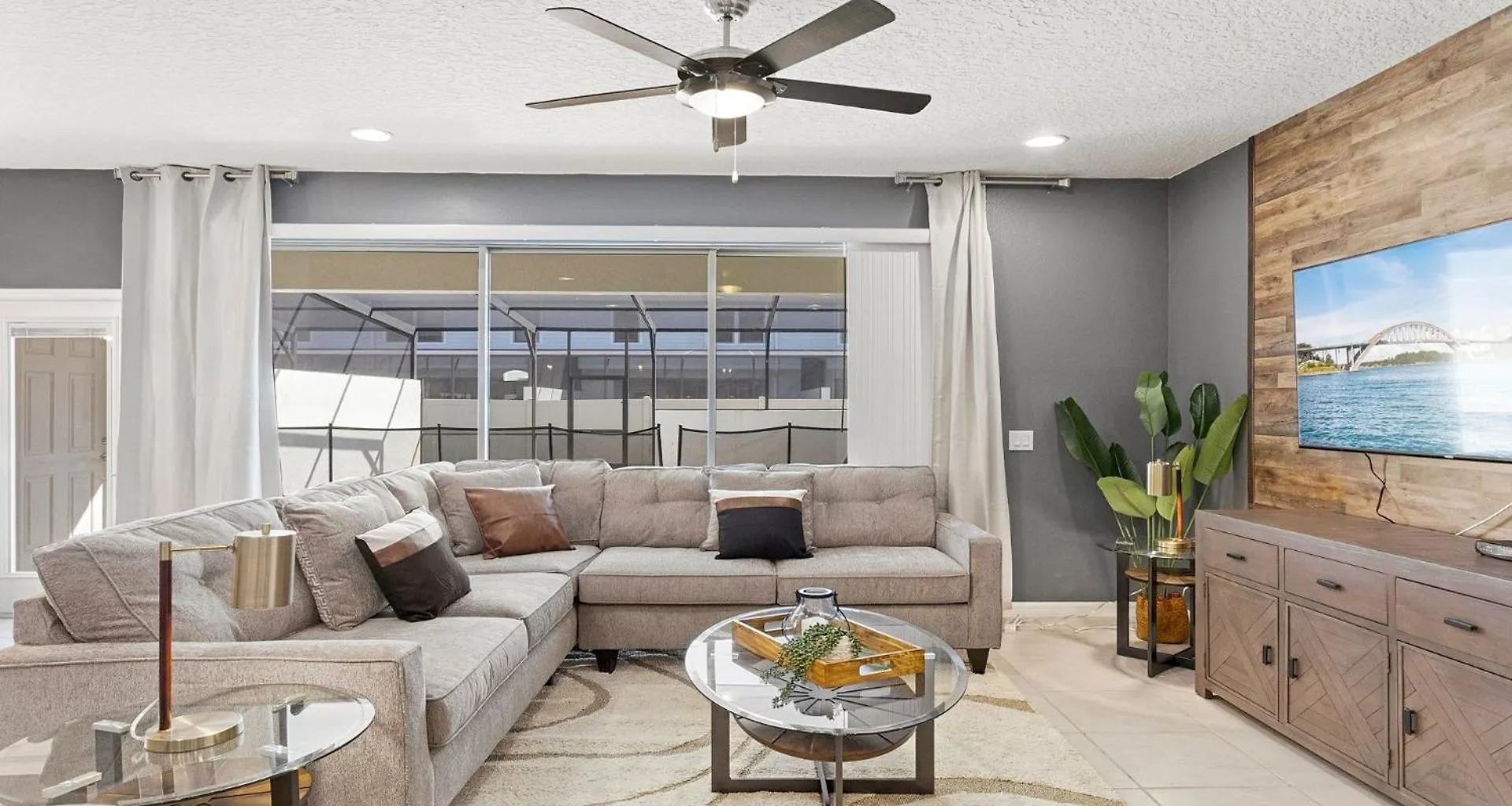 Family 5br Pool/loft/tub 度假居