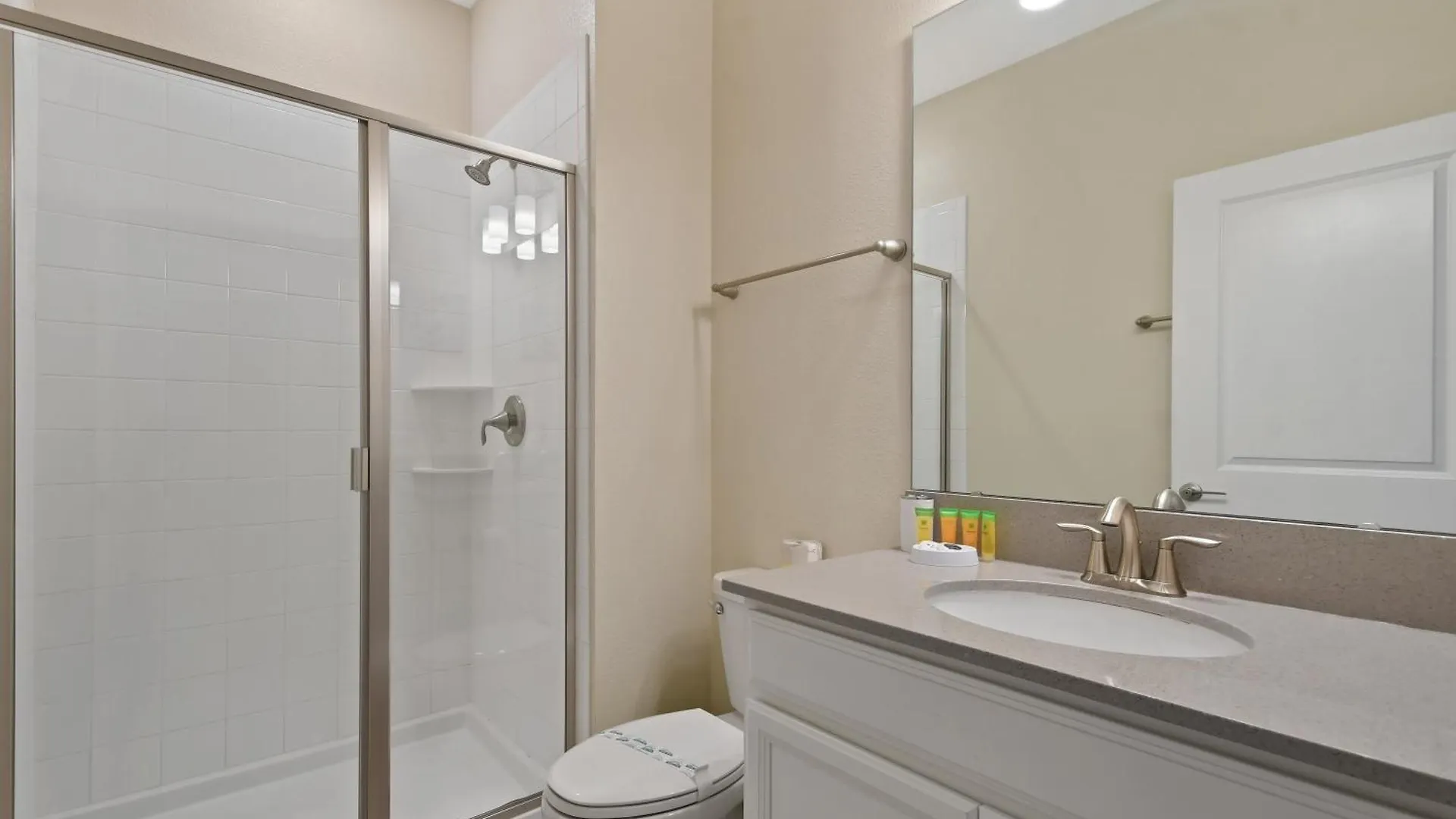 Cozy Retreat With Private Pool & Water Park Tatil Evi