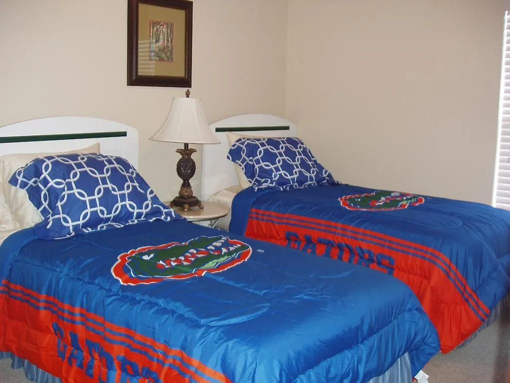 Four Bedroom In Coral Cay Villa *