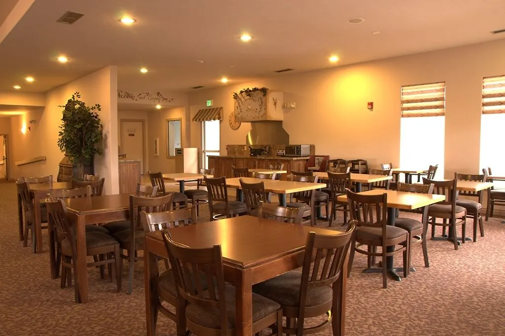 מלון דירות Westgate Towers 3*