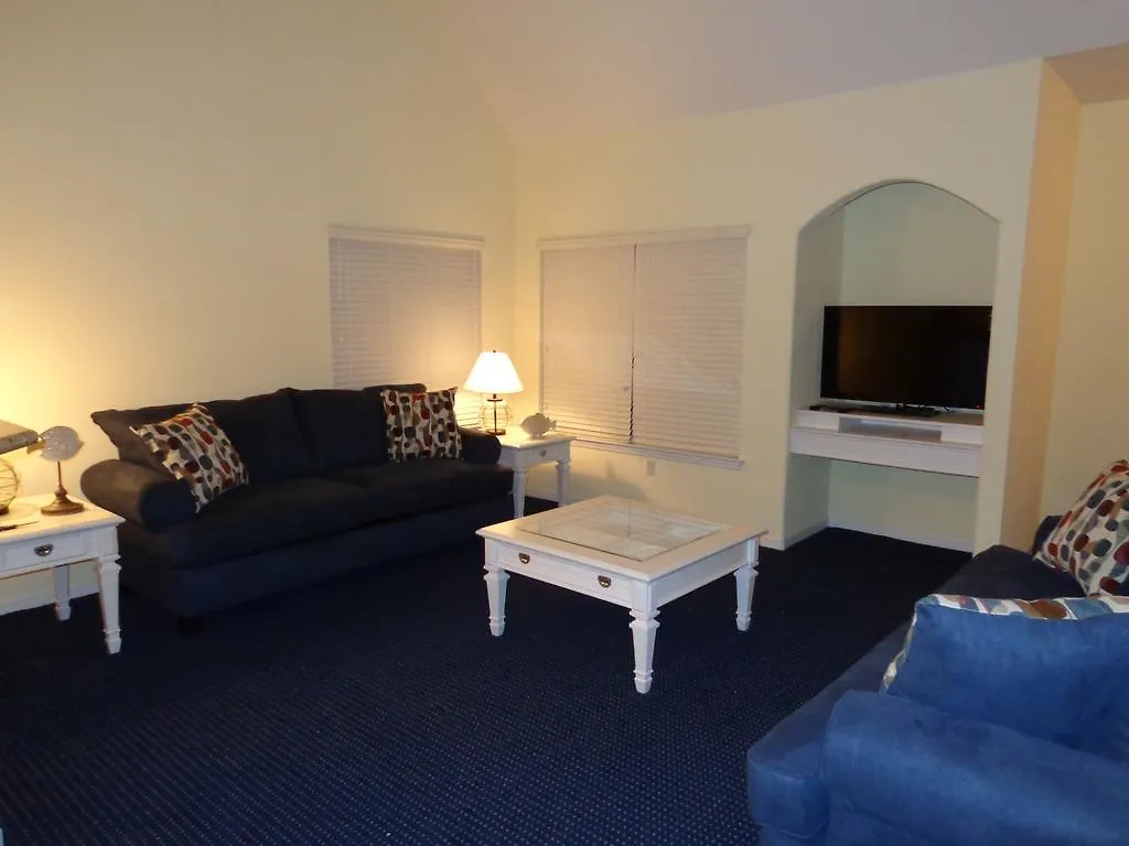 Apartment Runaway Club Kissimmee