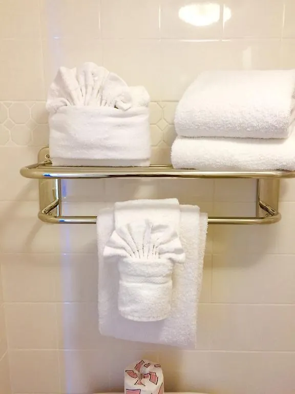 Seasons Florida Hotel Kissimmee