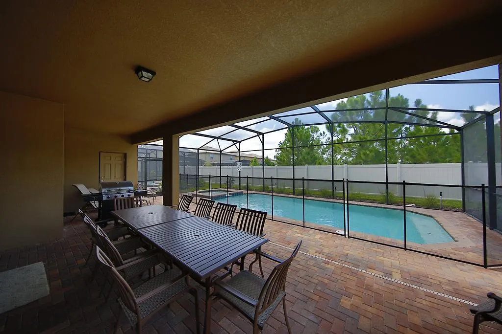 Villa 9bd/6ba For 22 Sleeps