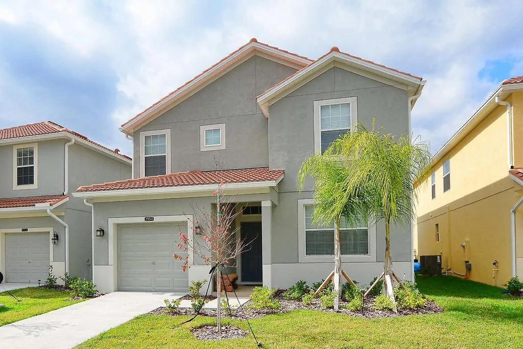 2954 Palm Avenue Pool Holiday home