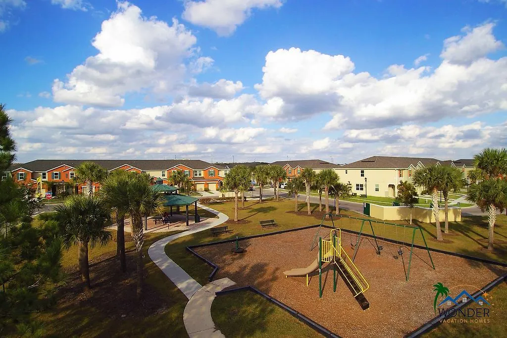 Four Bedrooms Townhome 5117
