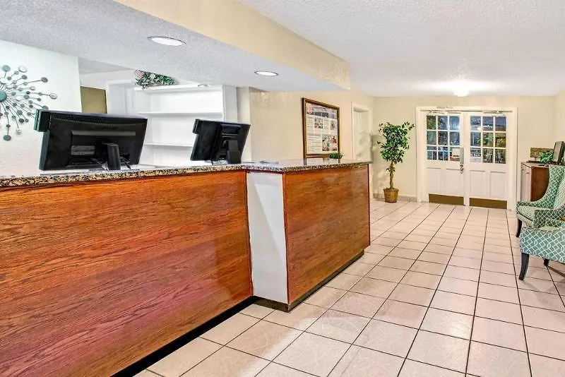 Hotel Super 8 By Wyndham Kissimmee/maingate/orlando Area 2*