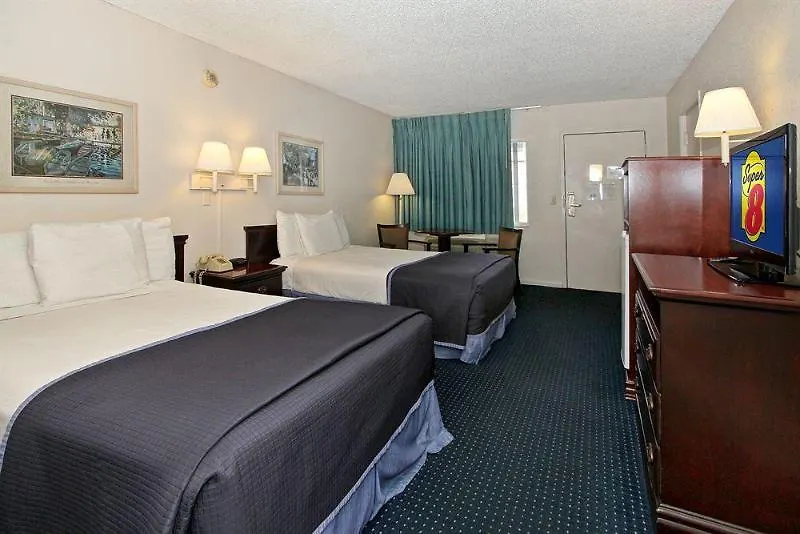 Super 8 By Wyndham Kissimmee/maingate/orlando Area Hotel 2*