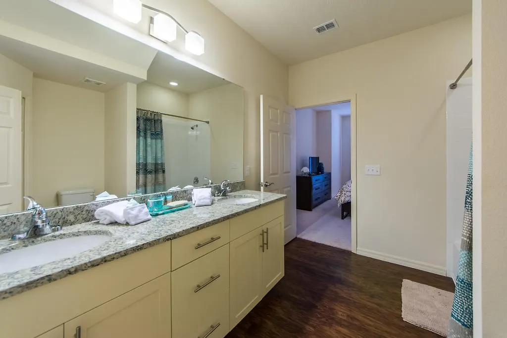 Holiday home West Lucaya Village - 3 Bedroom & 2 Bathroom | Wsa226