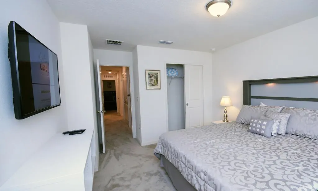 Four Bedrooms Townhome 5117 Holiday home