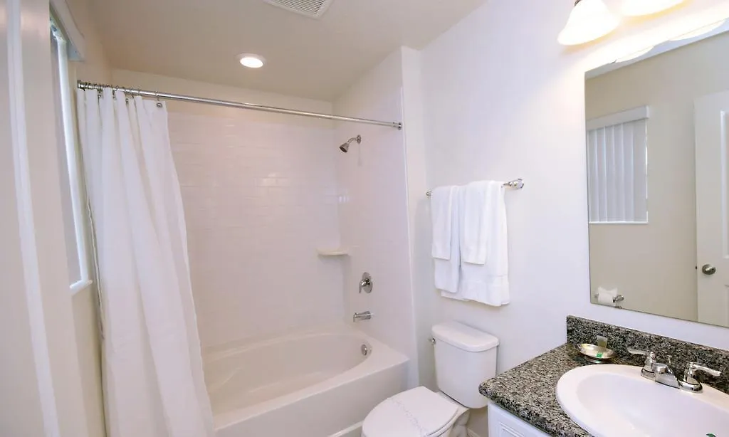 Four Bedrooms Townhome 5117