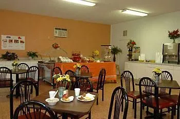 Hotel Howard Johnson By Wyndham Tropical Palms