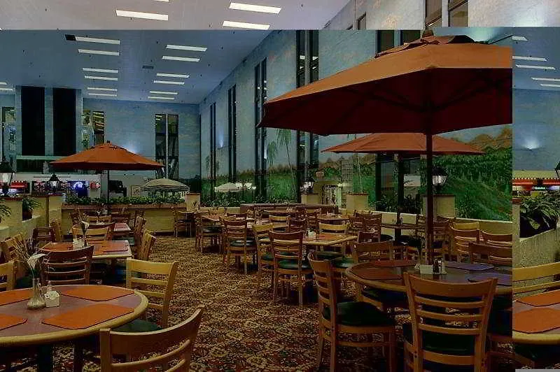 Ramada Maingate West Kissimmee