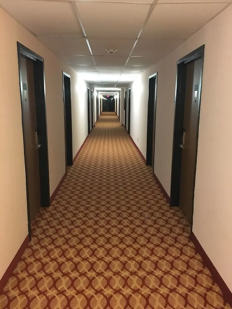 Stayable East Otel