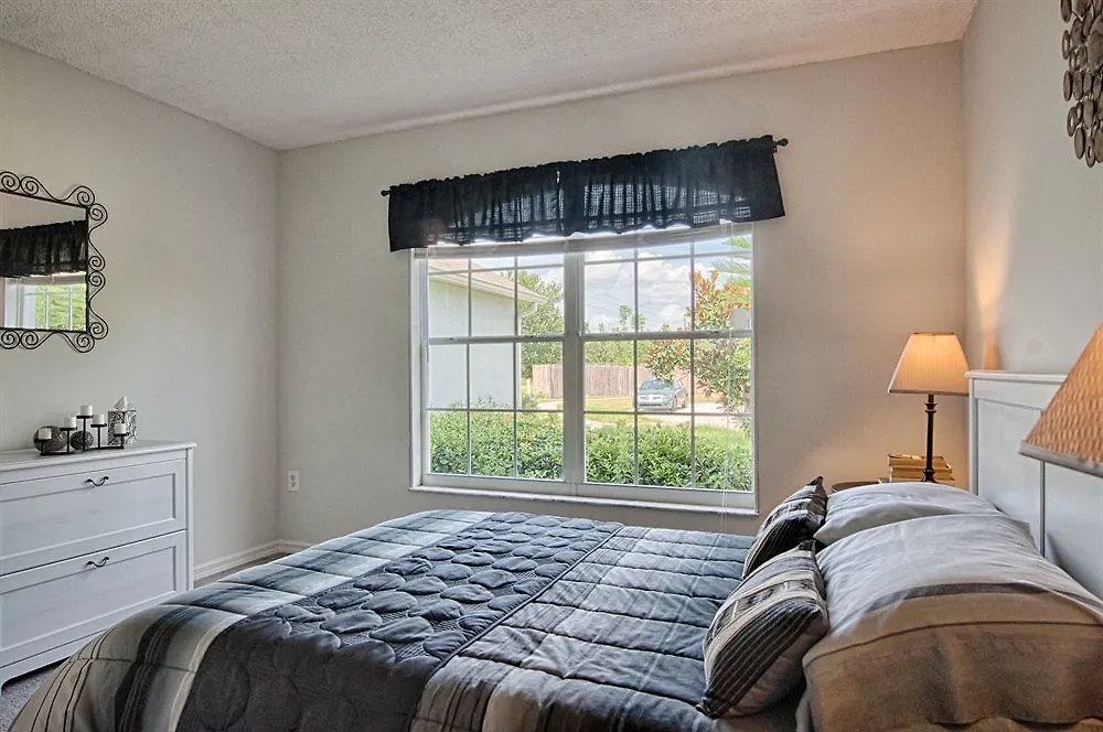 7 Heaven Vacation Apartment *