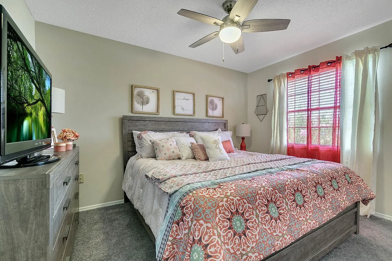 Disney Themed Family Villa, Waterpark & Amenities Included