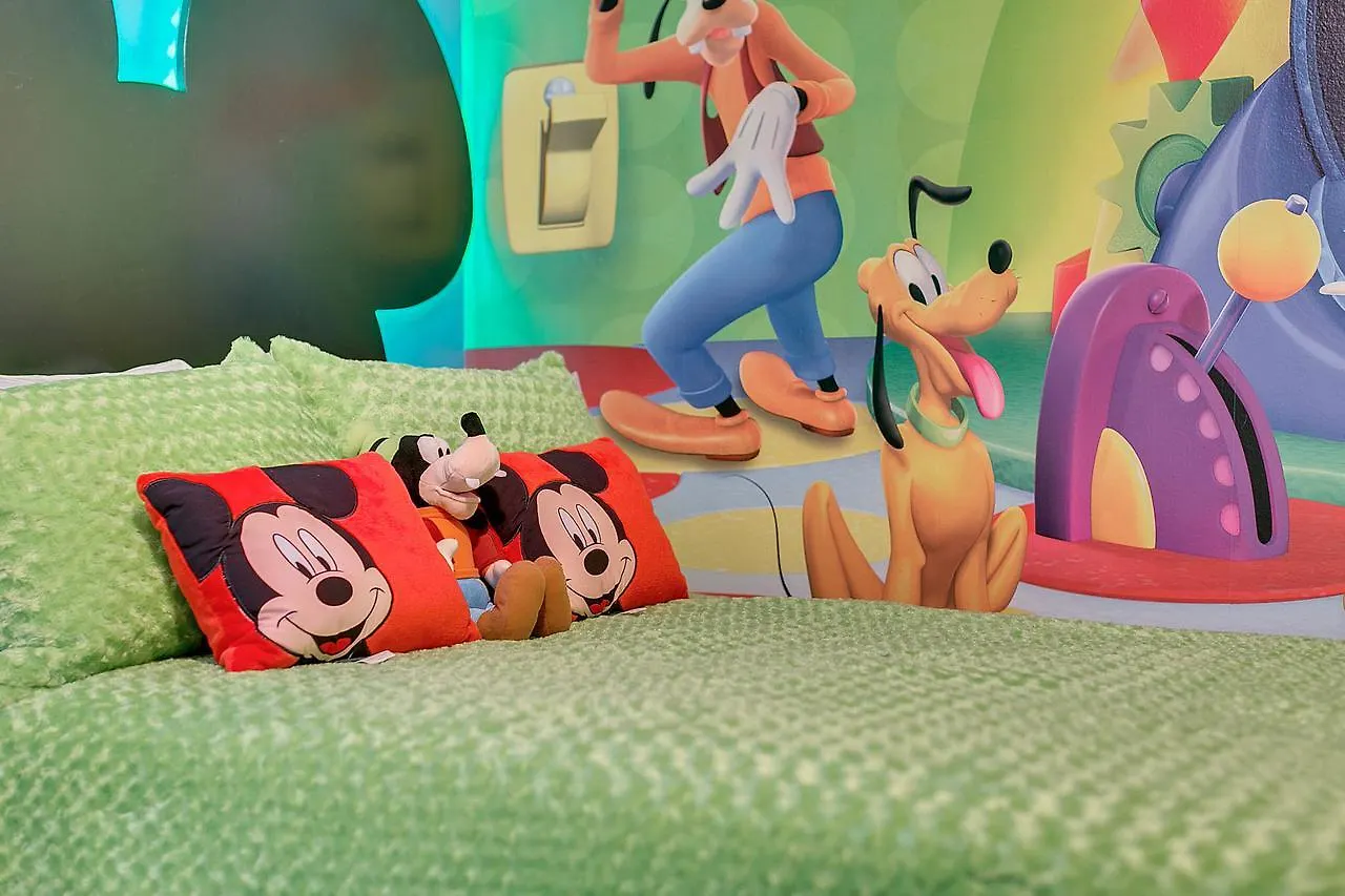 Disney Themed Family Villa, Waterpark & Amenities Included Holiday home Kissimmee