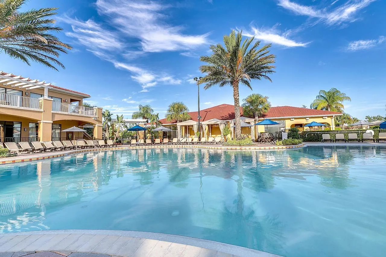 Disney Themed Family Villa, Waterpark & Amenities Included Holiday home *
