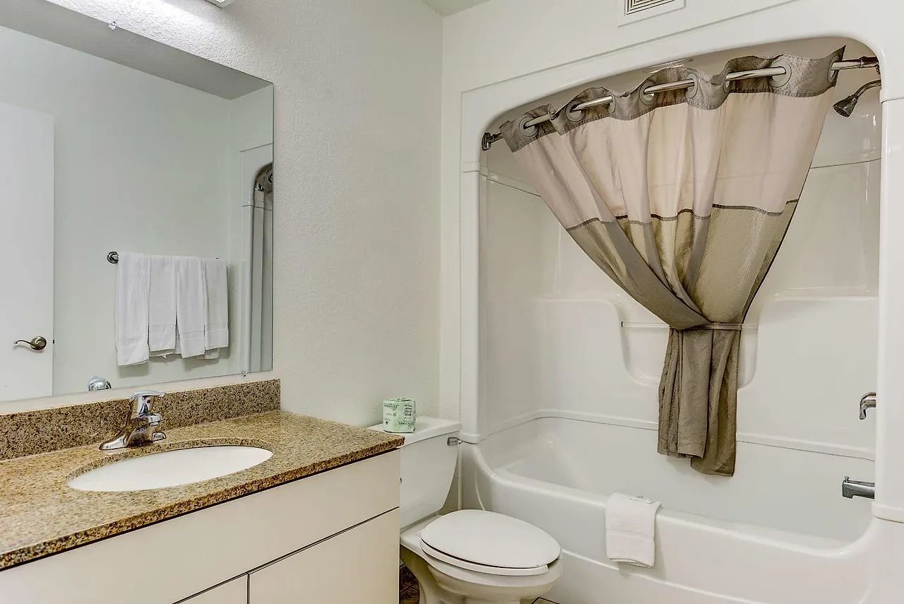 Hotel 6-kissimmee, Fl - Orlando Kissimmee