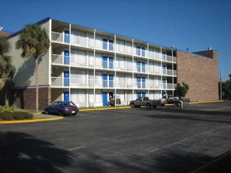 Hotel Howard Johnson Heritage Park Kissimmee