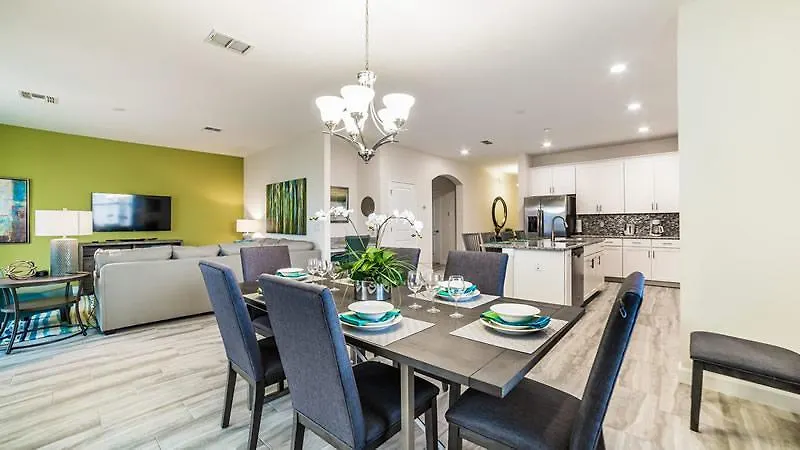 4710 Kings Castle Circle Six Bedroom Villa Kissimmee